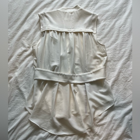Patrizia Luca Asymmetrical Off-White Vest (M) - Picture 6 of 11